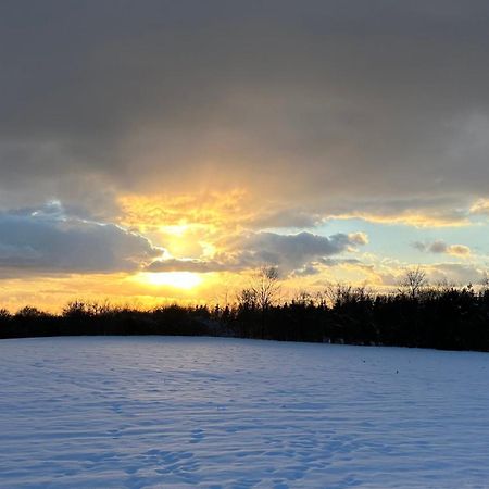Kleine Auszeit Mit Aussicht Velbert Toenisheide Appartement Buitenkant foto