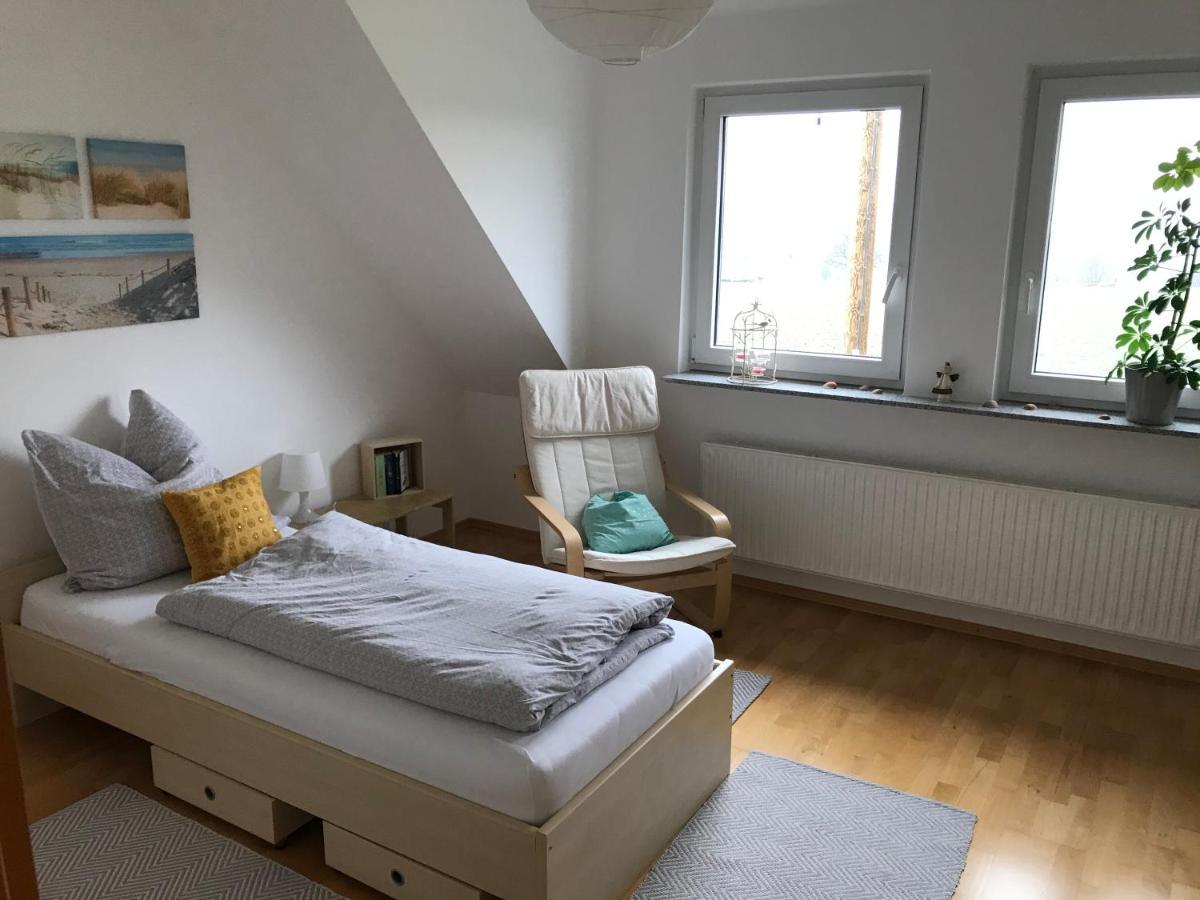 Kleine Auszeit Mit Aussicht Velbert Toenisheide Appartement Buitenkant foto