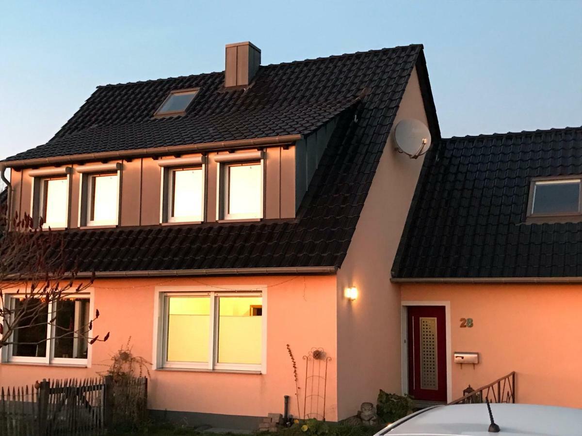 Kleine Auszeit Mit Aussicht Velbert Toenisheide Appartement Buitenkant foto
