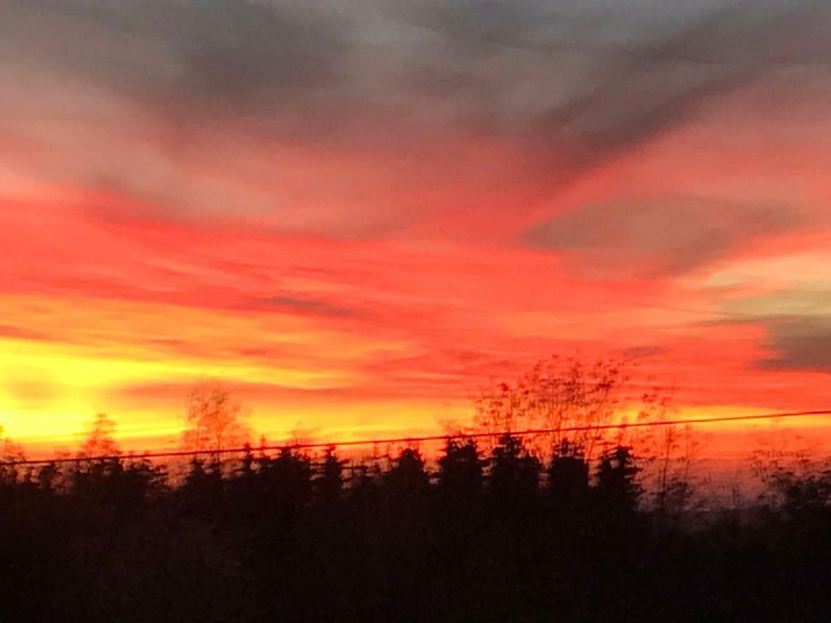 Kleine Auszeit Mit Aussicht Velbert Toenisheide Appartement Buitenkant foto